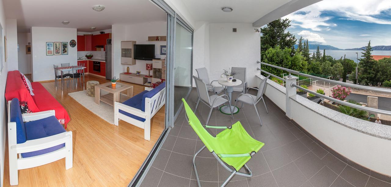 Apartments Vista 诺维·维诺多尔斯基 外观 照片